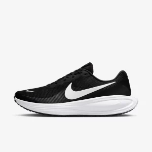 Nike Revolution 8
